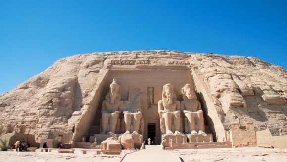 エジプト世界遺産とナイル川クルーズ 10日間