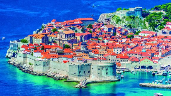 紺碧の海と翠玉の湖 クロアチア 8日間