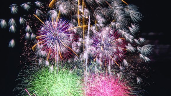 日本屈指の近距離で観る花火大会「ふくろい遠州の花火」 2日間
