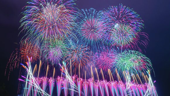 特別観覧エリアから観る赤川花火大会 3日間