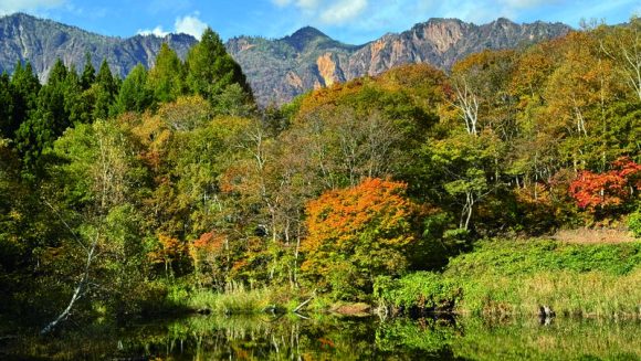 秘境 秋山郷の紅葉と奥信濃の旅 3日間