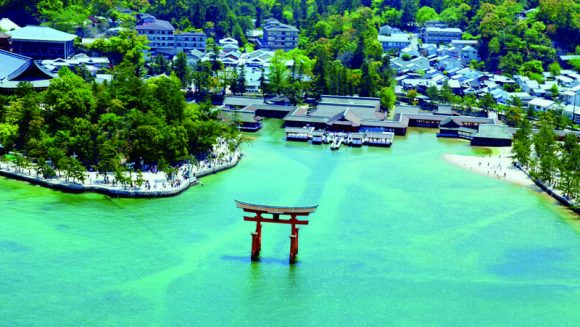 日本三景 安芸の宮島 新春の旅 3日間