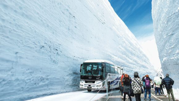 雪の大谷ととなみチューリップフェア 北陸の春巡礼 3日間