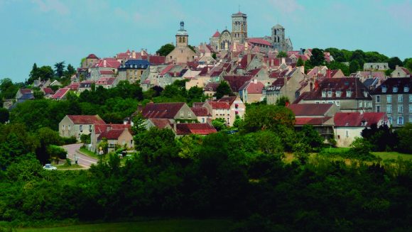 フランスブルゴーニュ ・ ロマネスク巡礼の旅８日間