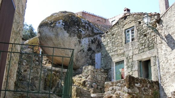 （東京発・関空着）ポルトガル大周遊 １３日間