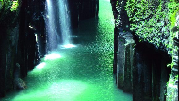 自然豊かな阿蘇と高千穂を訪れる ３日間