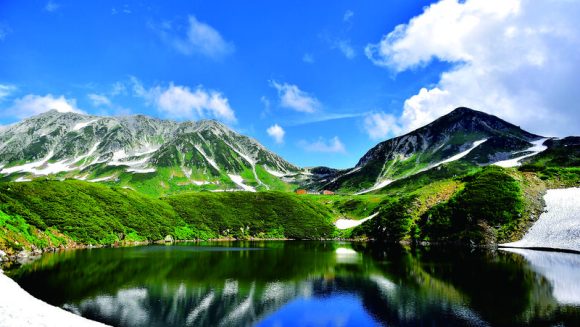 立山黒部アルペンルートと絶景トロッコ ４日間