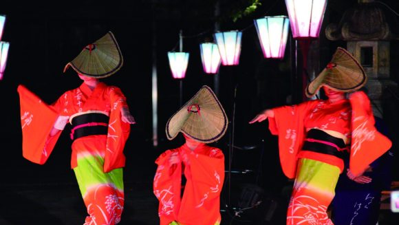 優雅な踊りと風流な音色「おわら風の盆」と古都金沢 ３日間