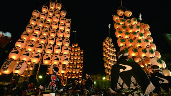 秋田竿燈まつりと青森ねぶた祭プレミアム観覧席 ３日間