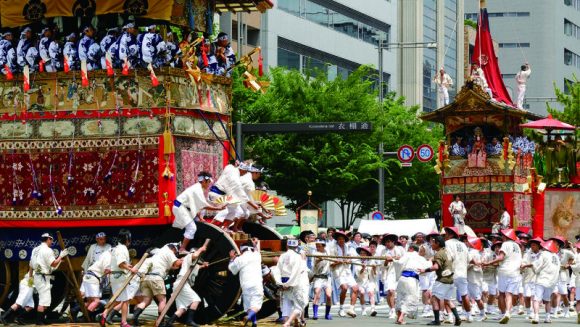 祇園祭（前祭）と京の夏の風物詩「渓涼床」を愉しむ ３日間