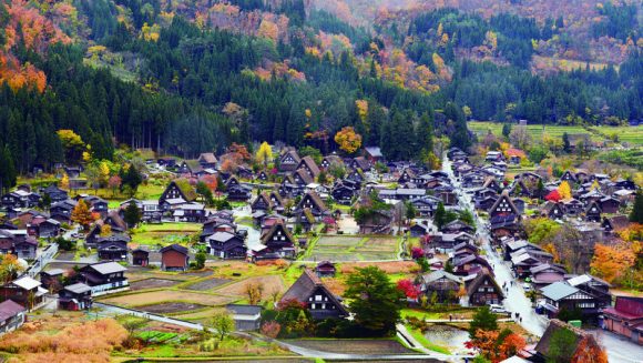 秋色の北陸絶景ハイライト ５日間