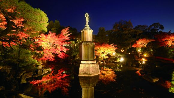 深まる秋の京都 名残の紅葉めぐり ３日間
