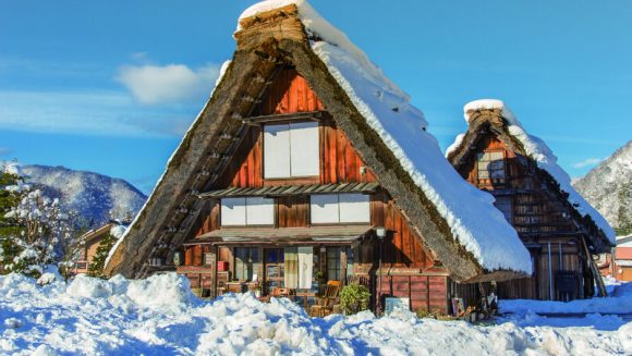 日本の原風景「白川郷」と古都金沢のお正月 ３日間