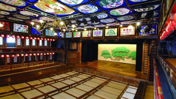 山鹿灯籠踊り鑑賞と九州の温泉めぐり ４日間